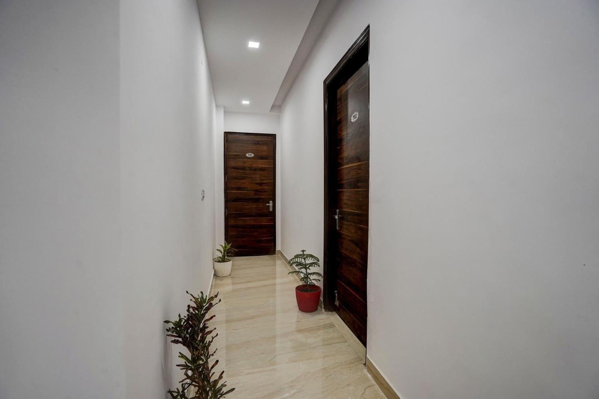 Hotel Townhouse Cloud Bay Gurgaon Zewnętrze zdjęcie