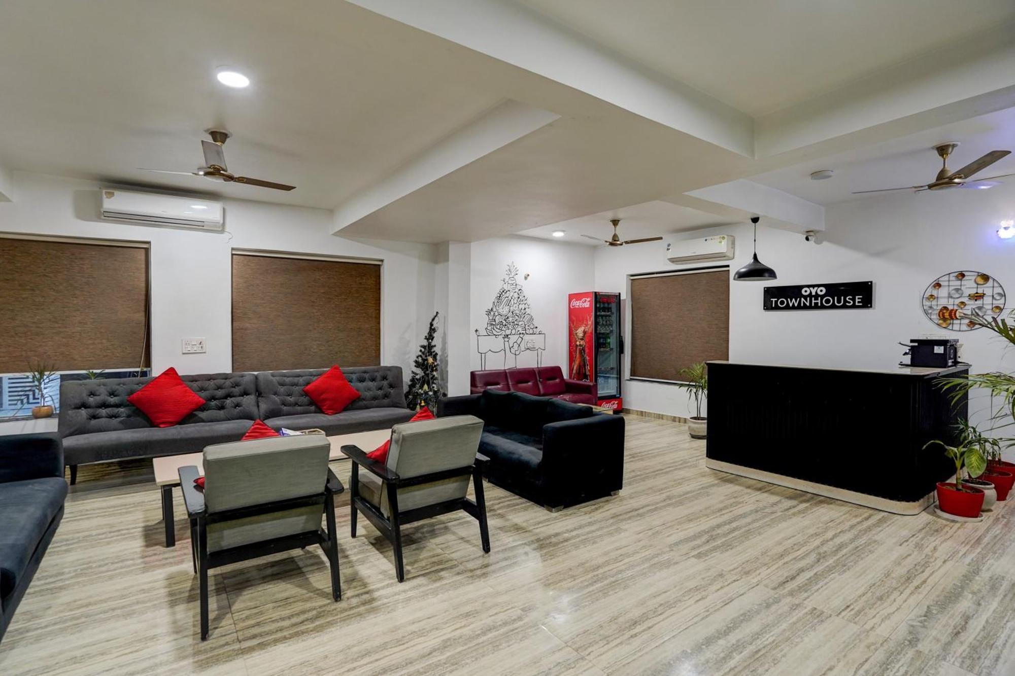 Hotel Townhouse Cloud Bay Gurgaon Zewnętrze zdjęcie