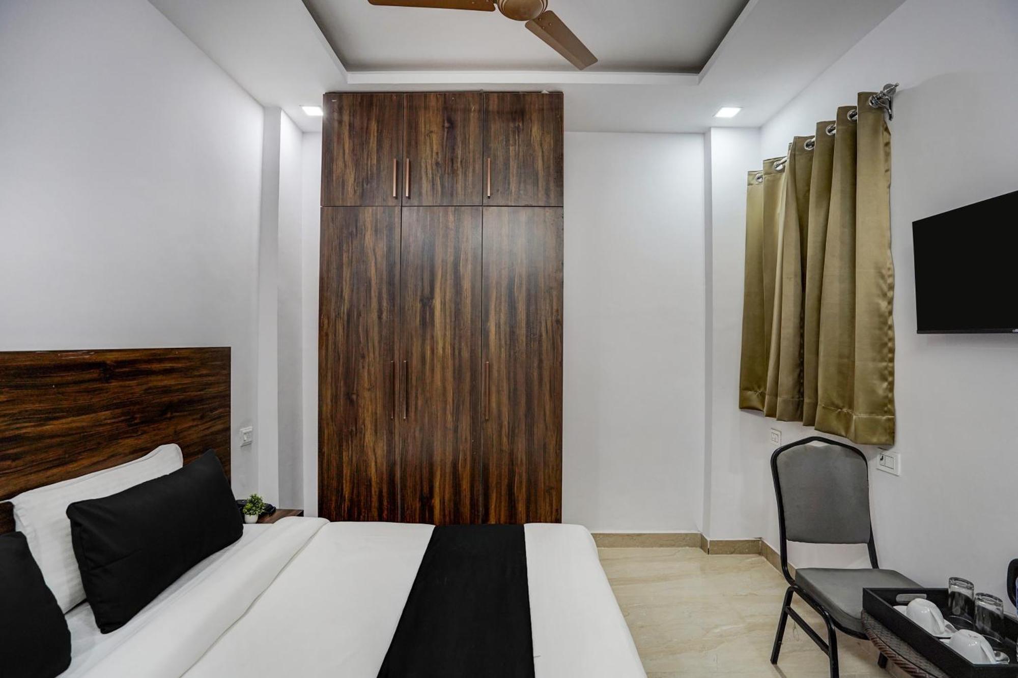 Hotel Townhouse Cloud Bay Gurgaon Zewnętrze zdjęcie