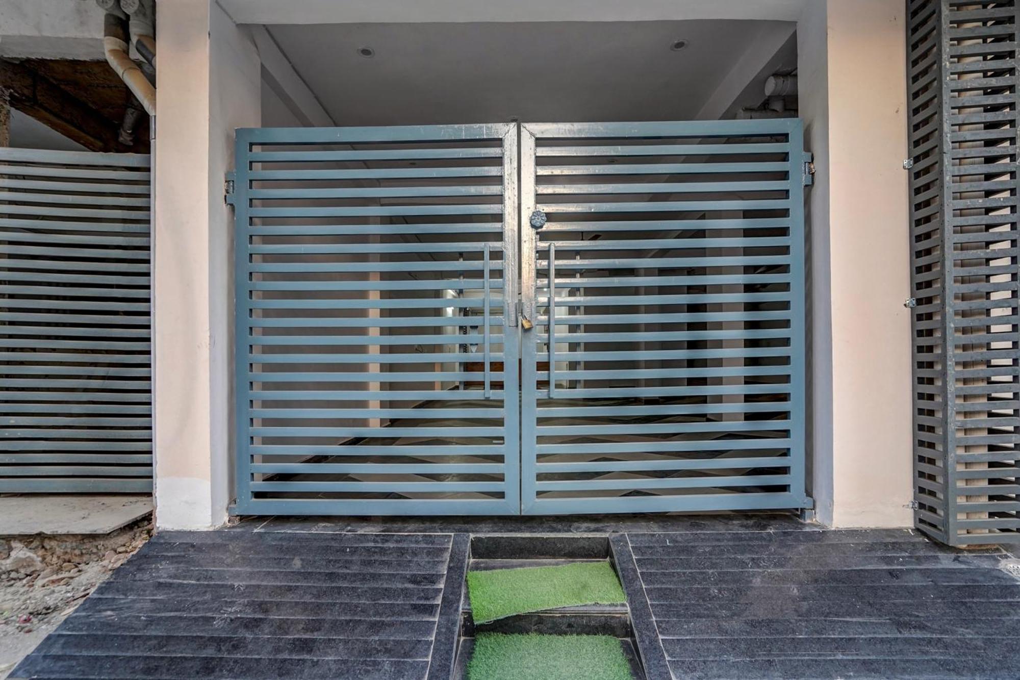 Hotel Townhouse Cloud Bay Gurgaon Zewnętrze zdjęcie